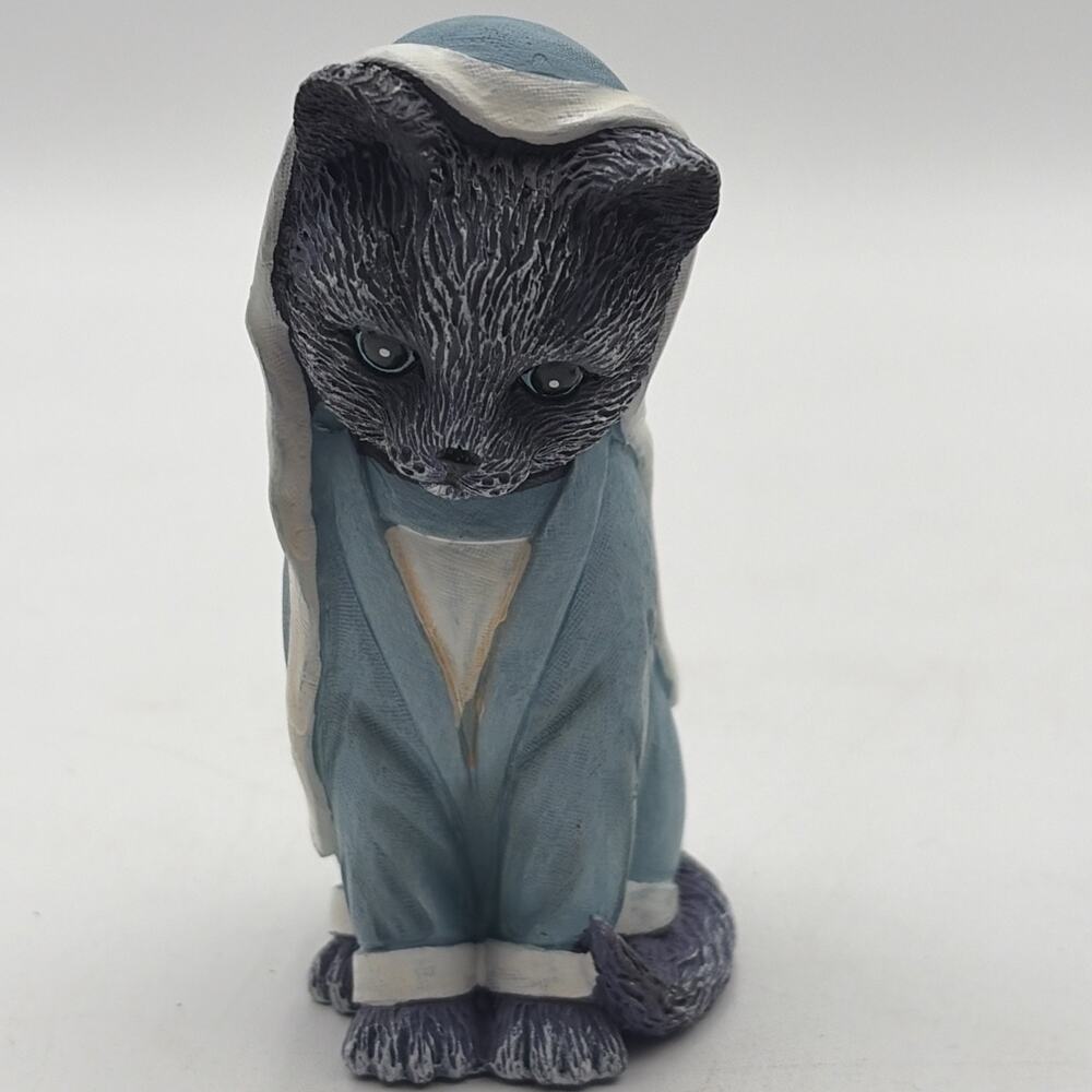 Hawthorne Village Purr-fect Christmas Pageant Cat Figurine MAMA w/o KITTEN